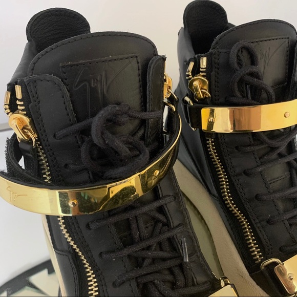 Giuseppe Zanotti Black Leather High-Top Sneakers - Picture 3 of 6